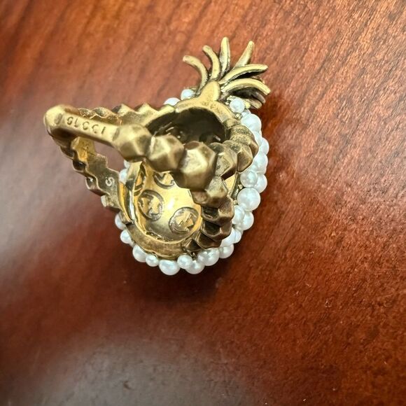 Brand new Gucci ring size 8 comes with box and dustbag - Picture 13 of 16